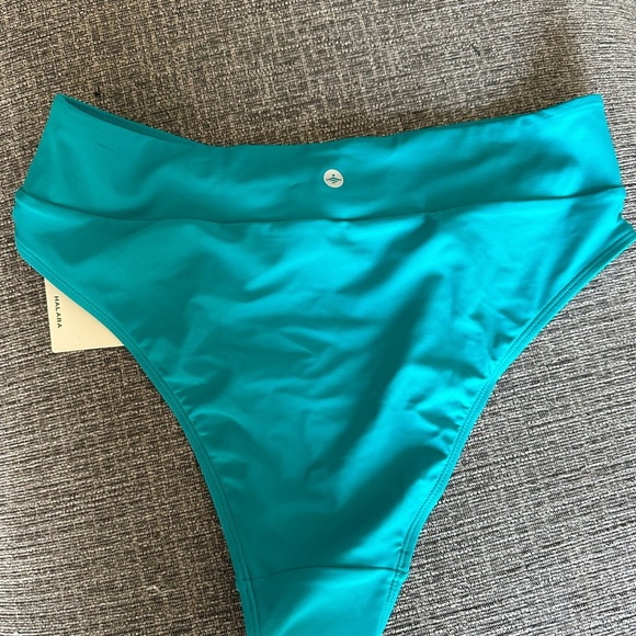HALARA Blue Classic Bikini high waste large - Picture 3 of 4